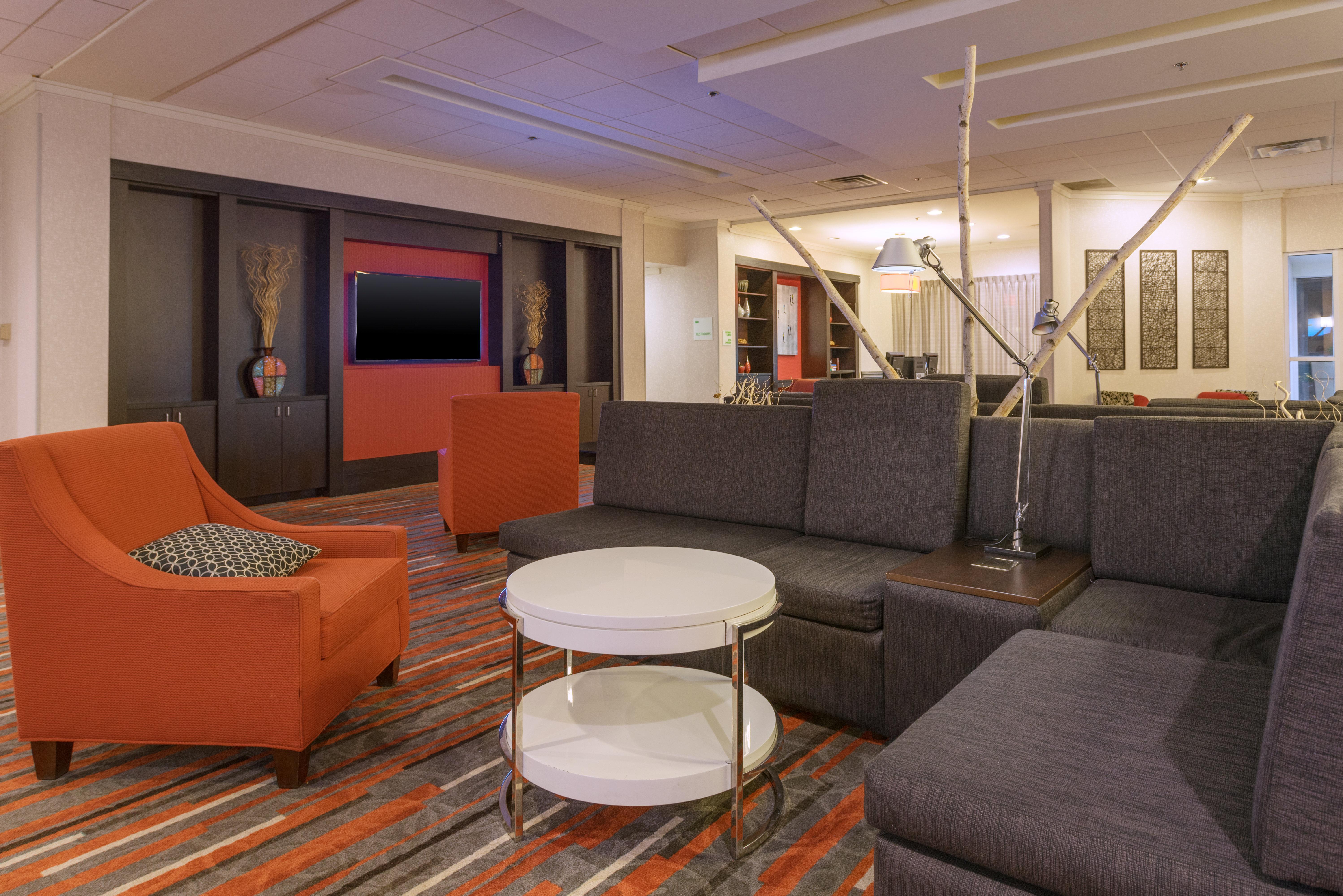 Holiday Inn Harrisburg I-81 Hershey Area By Ihg Грантвил Екстериор снимка