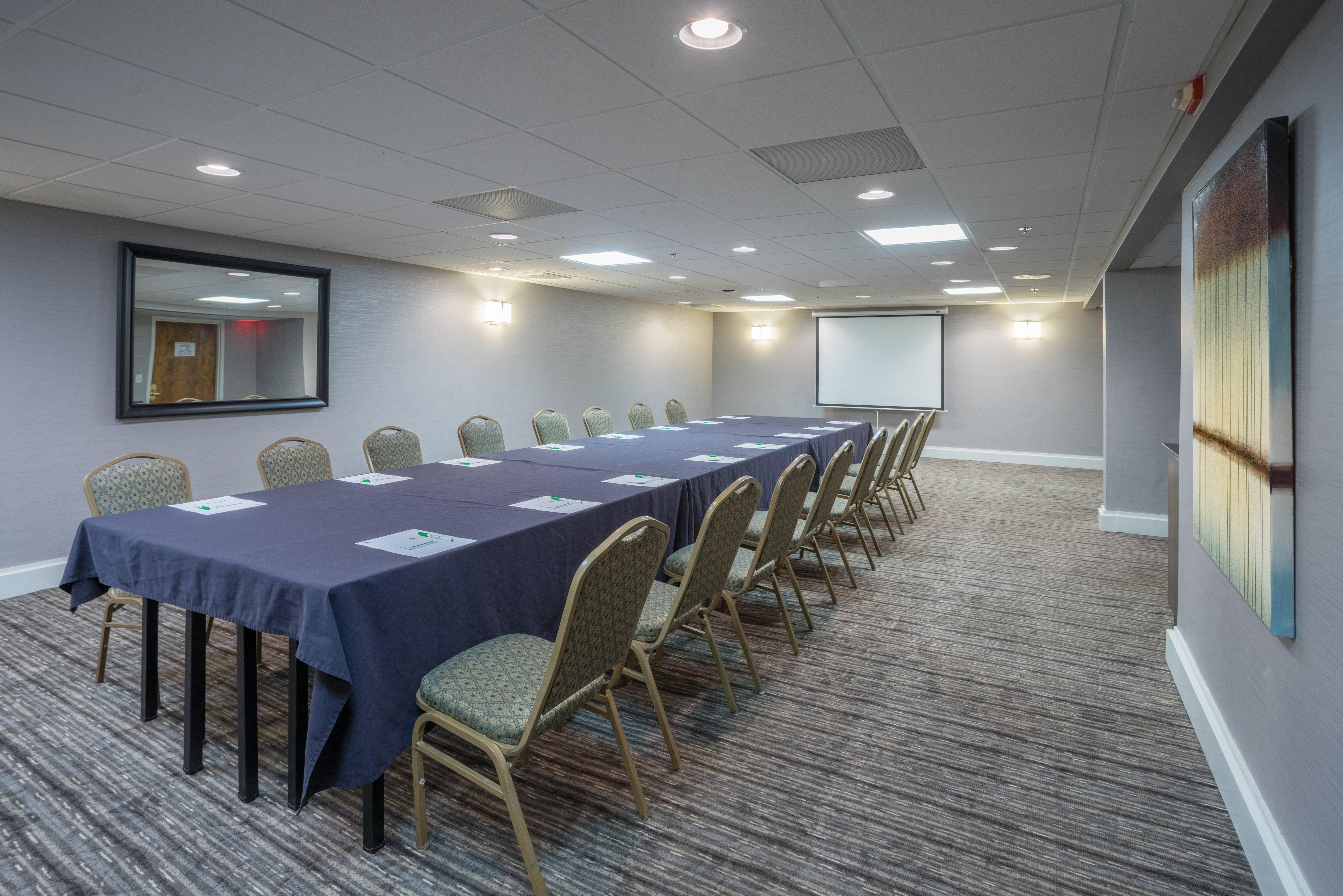 Holiday Inn Harrisburg I-81 Hershey Area By Ihg Грантвил Екстериор снимка